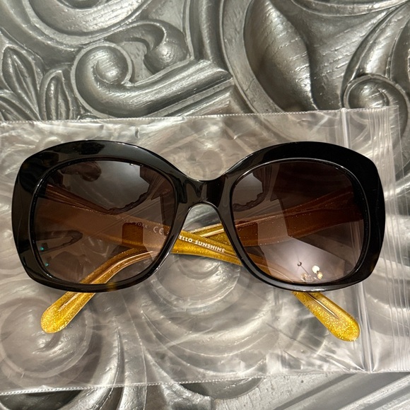 kate spade Accessories - Kate Spade Jakalyn Cat Eye Black and Gold Glitter Sunglasses
